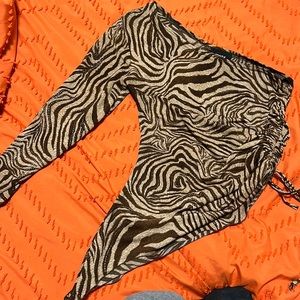 One sleeve vintage asymmetrical shirt by Costa Blanca